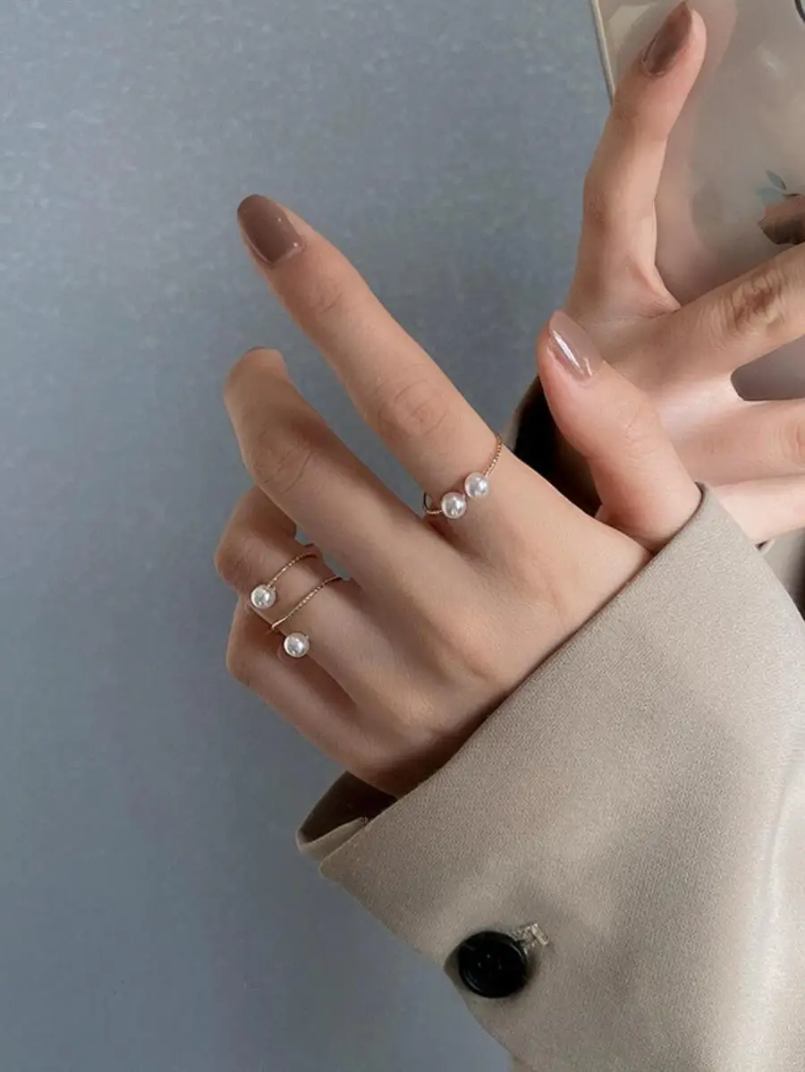 Triple Layer Open Adjustable Faux Pearl Ring For Women
Triple Layer Open Adjustable Faux Pearl Ring For Women