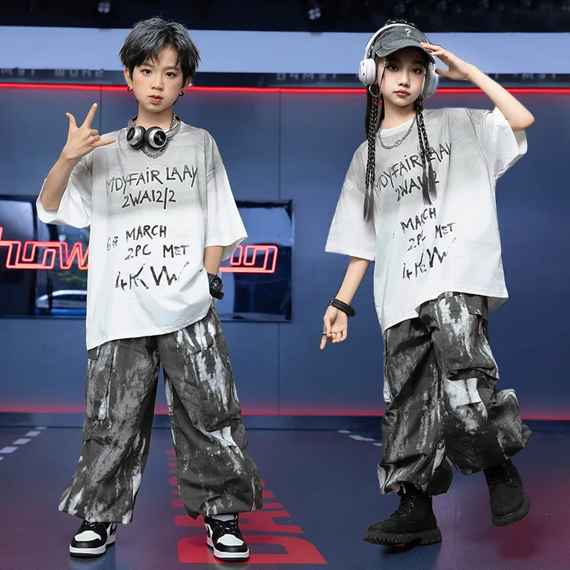 Kids Gradient Letter Short Sleeve T-Shirt Jeans Two Piece Suit Boys Japanese & Korean Fashion Clothing Girls Hip Hop Jazz Dance
Kids Gradient Letter Short Sleeve T-Shirt Jeans Two Piece Suit Boys Japanese & Korean Fashion Clothing Girls Hip Hop Jazz Dance