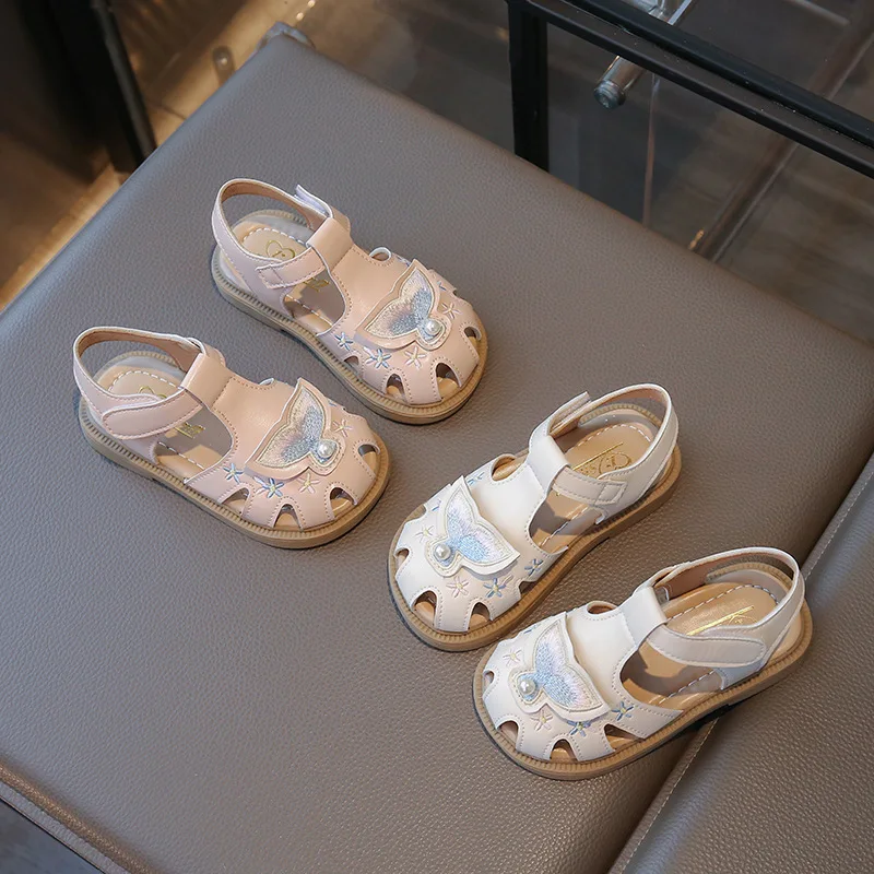 Summer kid shoes new fashion simple sandals exquisite versatile anti slip girl shoe casual exquisite soft soled princess shoe
Summer kid shoes new fashion simple sandals exquisite versatile anti slip girl shoe casual exquisite soft soled princess shoe