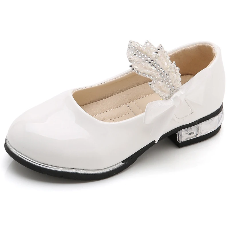 Children Girls Leather Shoes White Princess Flats Heel Shoes For Kids Girls Performance Dress Student Show Dance Sandals
Children Girls Leather Shoes White Princess Flats Heel Shoes For Kids Girls Performance Dress Student Show Dance Sandals