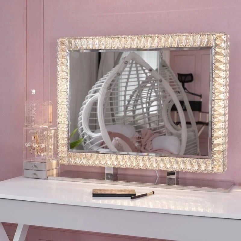Зеркало для макияжа с LED-подсветкой, бриллиантовое, для ванной, с кристально чистым изображением
Зеркало для макияжа с LED-подсветкой, бриллиантовое, для ванной, с кристально чистым изображением