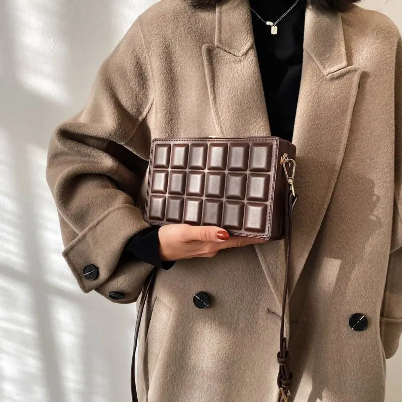 JIAERDI ретро шоколадная сумка на плечо женская клетчатая кожаная квадратная сумка через плечо женская модная универсальная повседневная сумка-коробка шикарная новинка
JIAERDI ретро шоколадная сумка на плечо женская клетчатая кожаная квадратная сумка через плечо женская модная универсальная повседневная сумка-коробка шикарная новинка