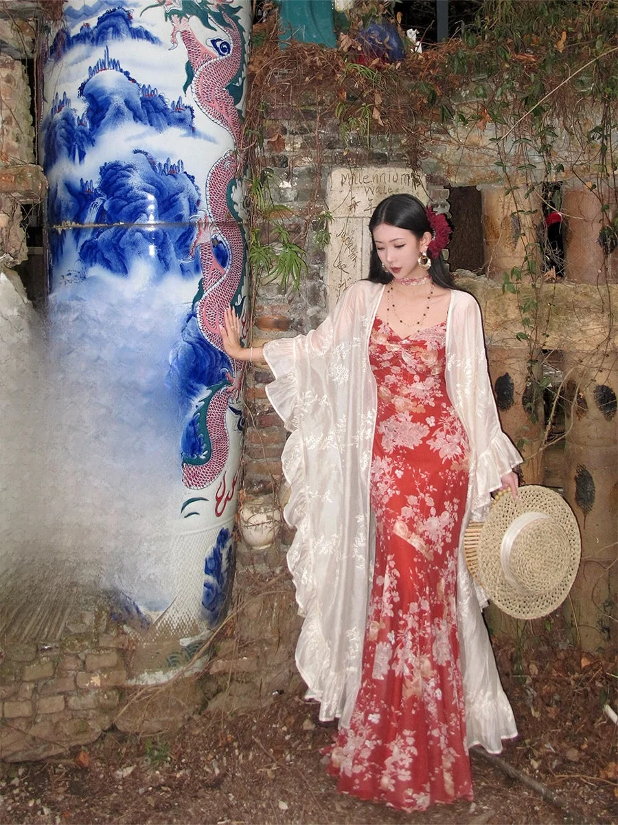 Red Floral Print Halter Dress Women's Slimming Holiday Style Long Dress New 2026 Mountain Wild Dream Tea Malt Series Casual Wear
Red Floral Print Halter Dress Women's Slimming Holiday Style Long Dress New 2026 Mountain Wild Dream Tea Malt Series Casual Wear