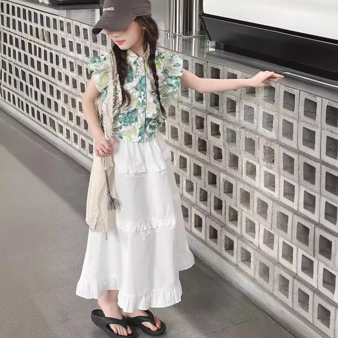Girls Suits Summer Dress Set 2024 New Children Dress Little Girls Summer Floral Shirt Skirt Two-piece Set Korean Simple Style
Girls Suits Summer Dress Set 2024 New Children Dress Little Girls Summer Floral Shirt Skirt Two-piece Set Korean Simple Style