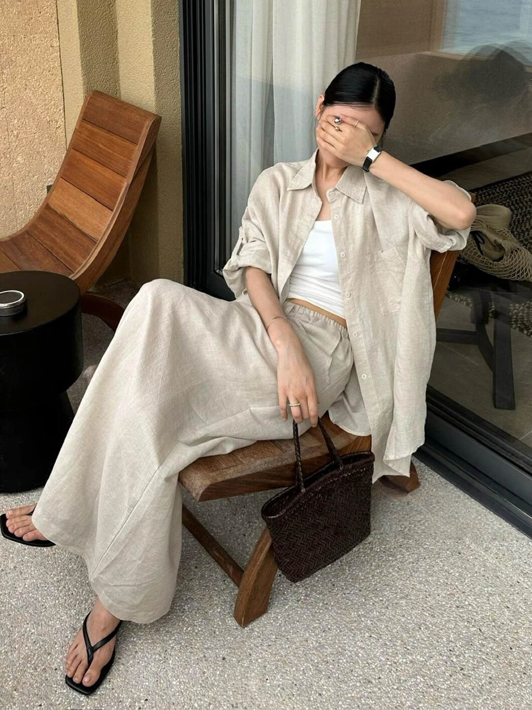 High-End Linen Vintage Style Women's Summer Slimming Cotton-Linen Shirt And Half-Skirt Two-Piece Set Simple Elegance
High-End Linen Vintage Style Women's Summer Slimming Cotton-Linen Shirt And Half-Skirt Two-Piece Set Simple Elegance