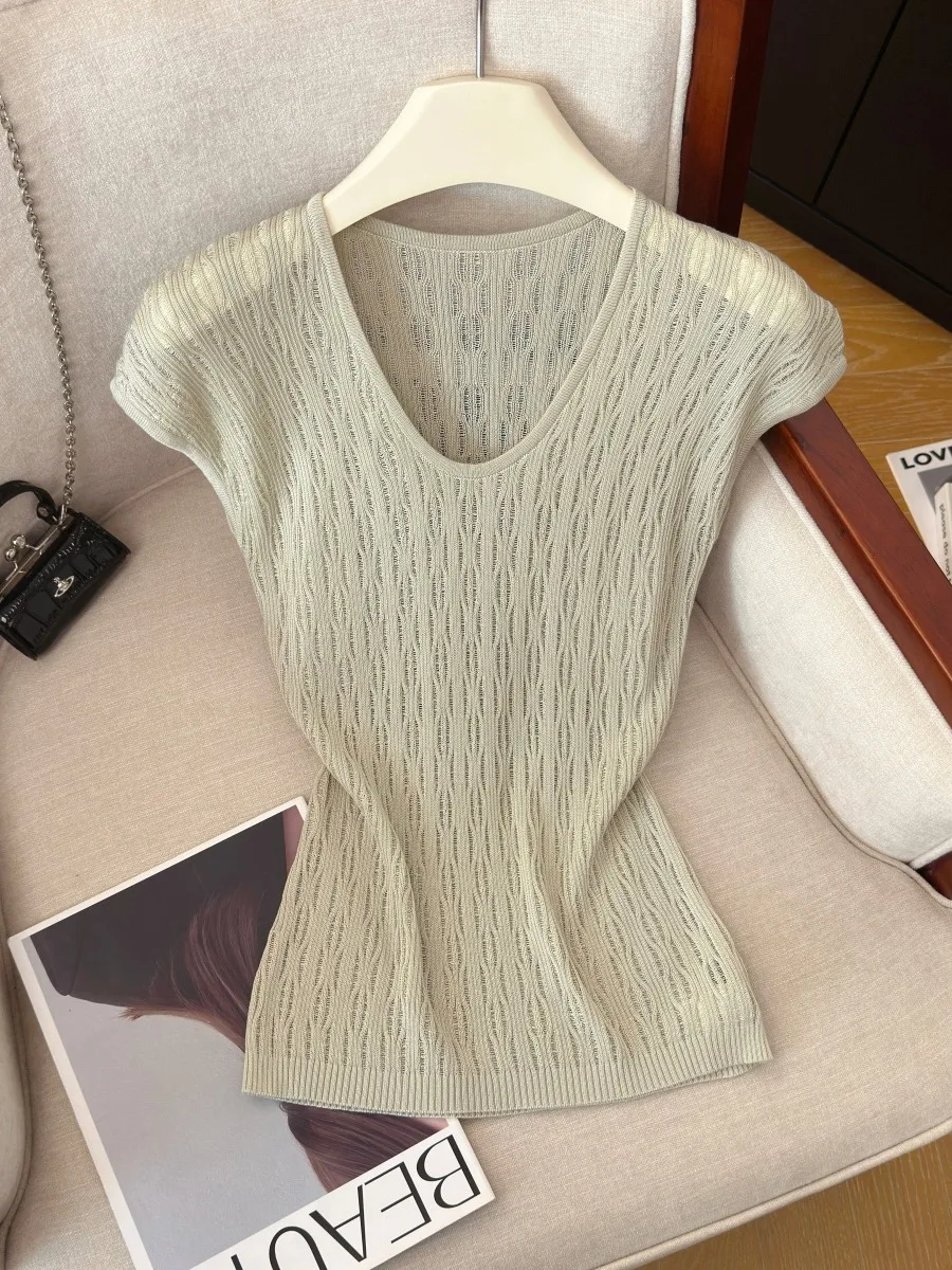 Light Green Thin Knitted Top Women's Summer New Style High Quality Slim Fit Short Sleeve V-Neck T-Shirt Girl's Fashion Daily ...
Light Green Thin Knitted Top Women's Summer New Style High Quality Slim Fit Short Sleeve V-Neck T-Shirt Girl's Fashion Daily ...