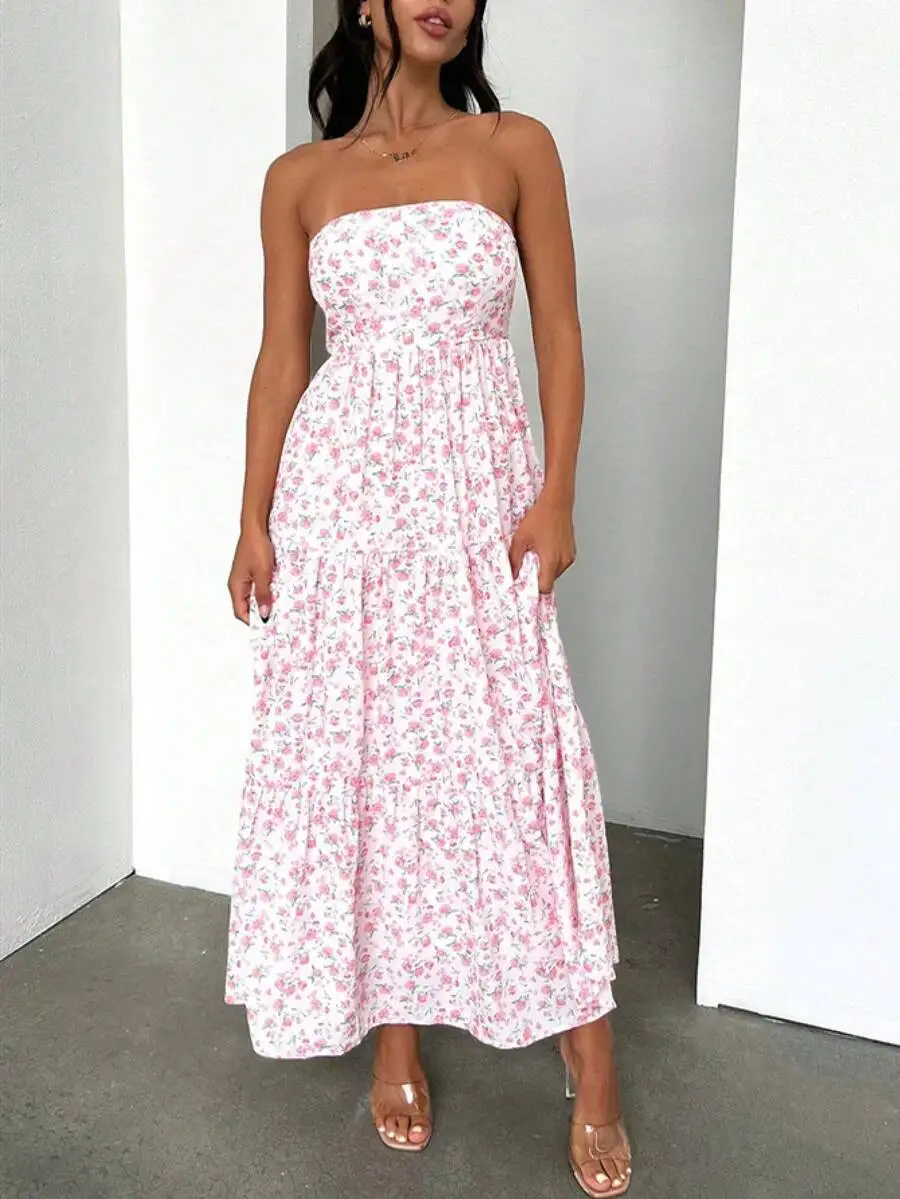Floral Print Strapless Maxi Dress With Tiered Skirt And Smocked Bodice For Summer Beach Vacation Wear
Floral Print Strapless Maxi Dress With Tiered Skirt And Smocked Bodice For Summer Beach Vacation Wear