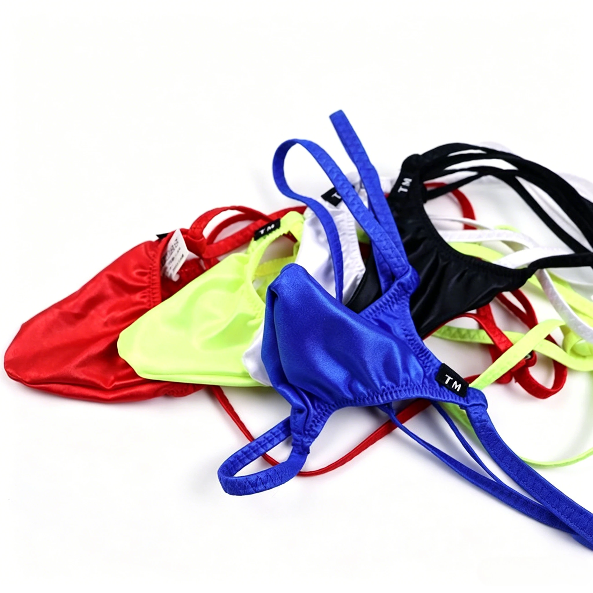 Cross Strap G-String Thong for Men Metal Ring Sexy Open Butt Ice Silk Low Waist Underwear
Cross Strap G-String Thong for Men Metal Ring Sexy Open Butt Ice Silk Low Waist Underwear