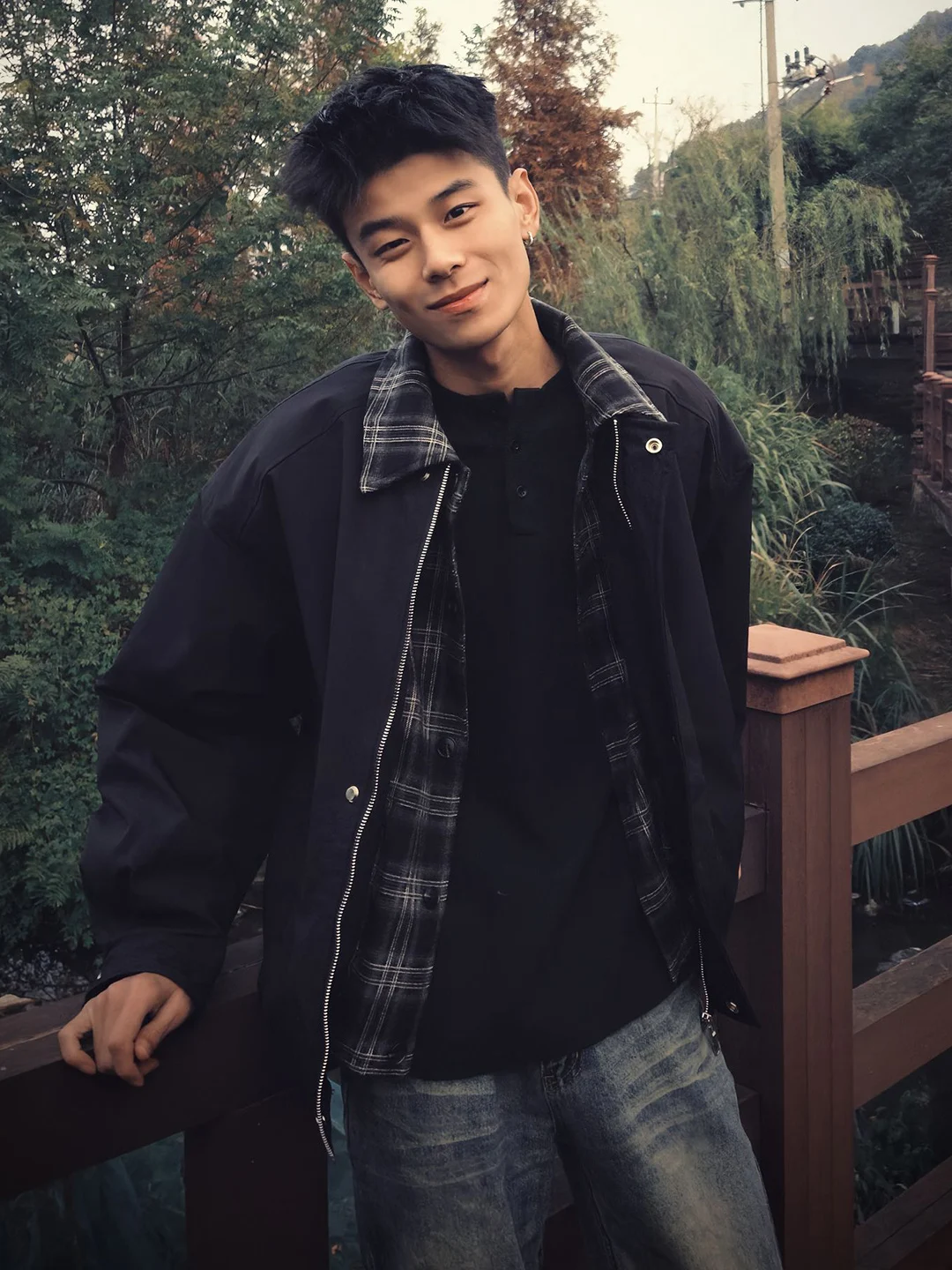 Утепленная куртка с отложным воротником в бейсбольном стиле, в клетку, мужская зимняя хлопковая куртка, молодежная модная свободная теплая повседневная одежда
Утепленная куртка с отложным воротником в бейсбольном стиле, в клетку, мужская зимняя хлопковая куртка, молодежная модная свободная теплая повседневная одежда