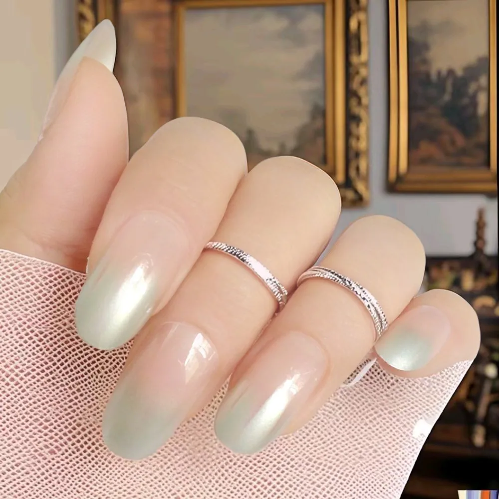 Gradient Silver French Press On Nails With Glue Sticker 2 Sets Acrylic Fake Nail DIY Lady Finger Tips Manicure Accessory
Gradient Silver French Press On Nails With Glue Sticker 2 Sets Acrylic Fake Nail DIY Lady Finger Tips Manicure Accessory