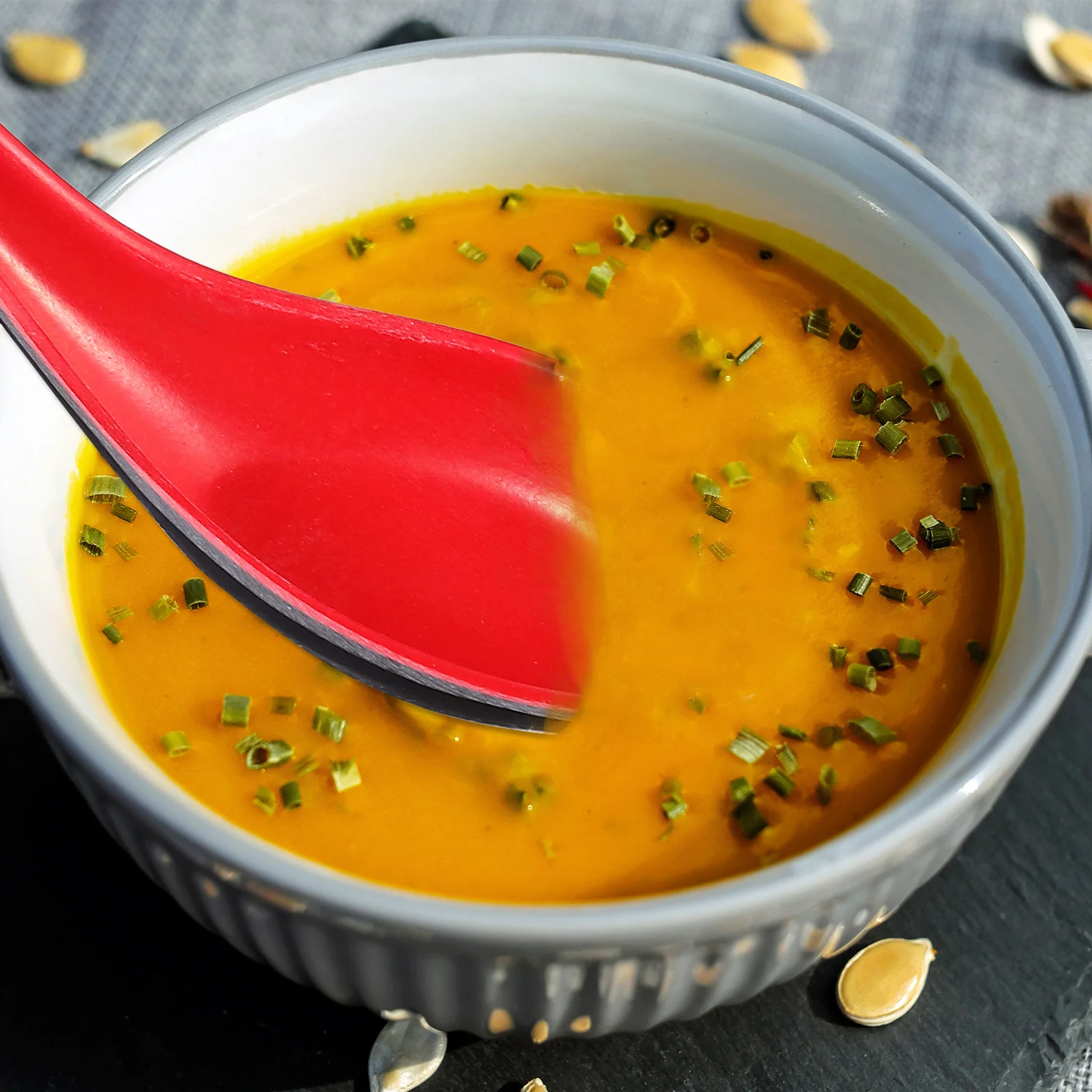 10 шт. цветные ложки, утолщенный прочный дизайн, модный инструмент для еды для домашнего общественного питания, ресторана, идеально подходит для кофе
10 шт. цветные ложки, утолщенный прочный дизайн, модный инструмент для еды для домашнего общественного питания, ресторана, идеально подходит для кофе