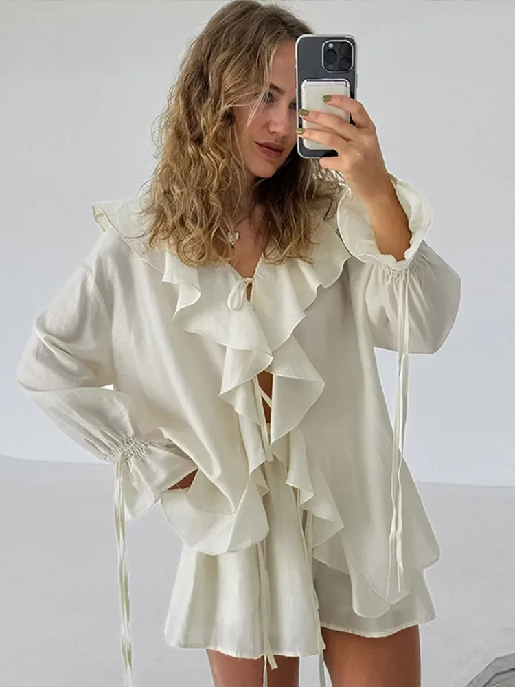 Casual Ruffled Shirt Shorts Sets Women Loose Lace Up Hollow Out V Neck Tops High Waist Wide Leg Shorts 2025 Spring Lady Suit New
Casual Ruffled Shirt Shorts Sets Women Loose Lace Up Hollow Out V Neck Tops High Waist Wide Leg Shorts 2025 Spring Lady Suit New