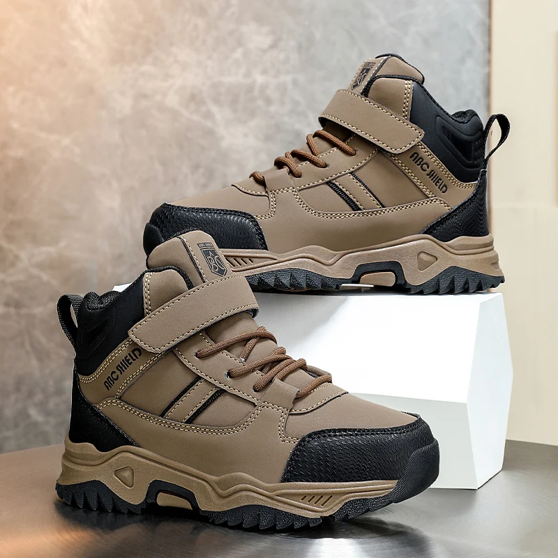 Новая осенняя детская обувь для скалолазания, модные кроссовки для мальчиков, детская нескользящая уличная походная обувь, высокие горные треккинговые туфли 
Новая осенняя детская обувь для скалолазания, модные кроссовки для мальчиков, детская нескользящая уличная походная обувь, высокие горные треккинговые туфли