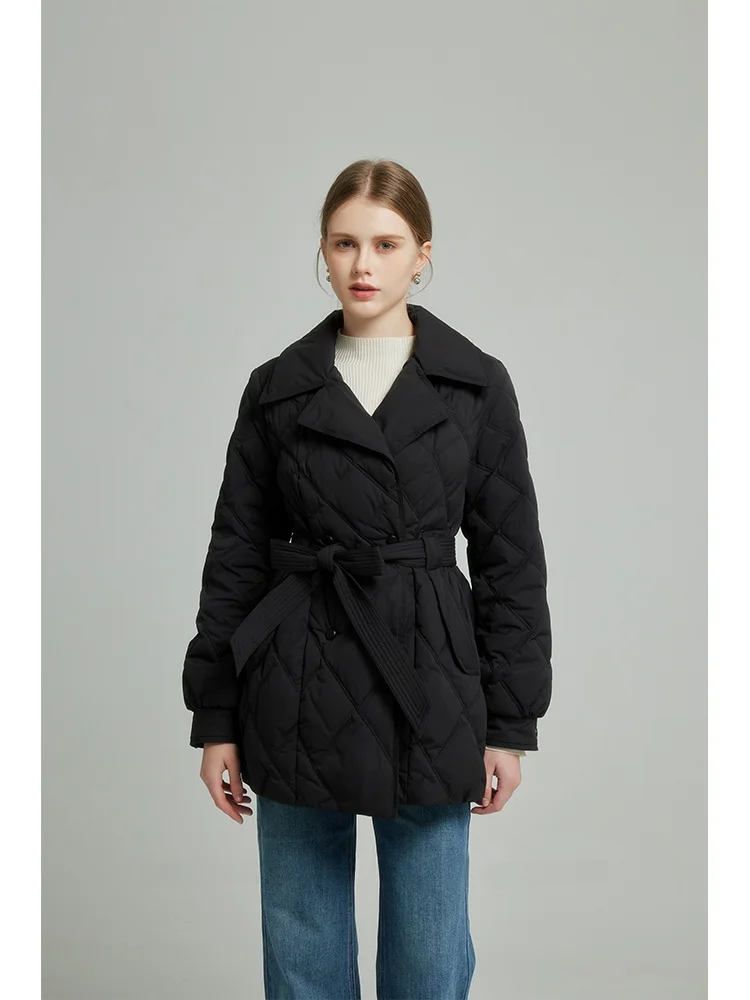 Женское утепленное пальто Suotian Bla с поясом, воротником-стойкой, длинными рукавами, теплым наполнителем, средней длины, на двойной пуговице
Женское утепленное пальто Suotian Bla с поясом, воротником-стойкой, длинными рукавами, теплым наполнителем, средней длины, на двойной пуговице