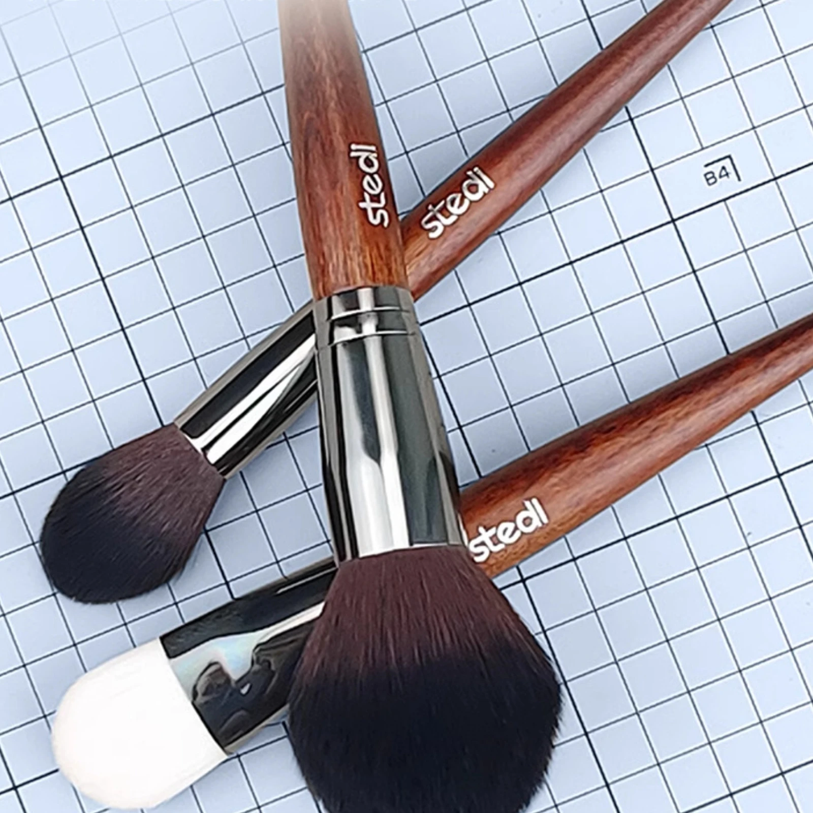 Long Handle Cleaning Tool Soft Bristles Display Dusting Brush Set Assorted Sizes for Collectible Shelf Care
Long Handle Cleaning Tool Soft Bristles Display Dusting Brush Set Assorted Sizes for Collectible Shelf Care