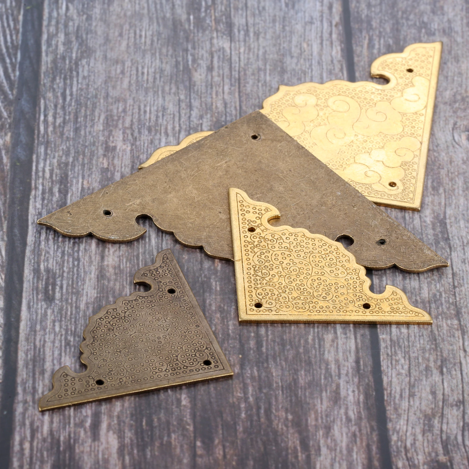 2pcs Corner Brackets 48mm/75mm Scrapbooking Albums Corner Bracket Decorative Protectors Crafts For Furniture Hardware
2pcs Corner Brackets 48mm/75mm Scrapbooking Albums Corner Bracket Decorative Protectors Crafts For Furniture Hardware
