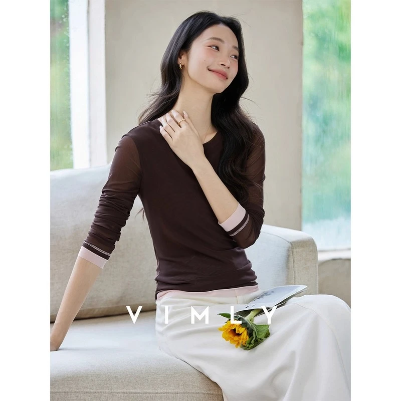 VIMLY Gray Long Sleeve T-shirt Autumn Woman 2025 Casual O-neck Knitted Ladies Tees Slim Contrasting Color Splicing Tops A2128
VIMLY Gray Long Sleeve T-shirt Autumn Woman 2025 Casual O-neck Knitted Ladies Tees Slim Contrasting Color Splicing Tops A2128