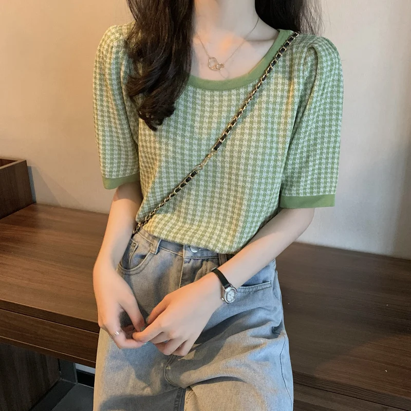Spring Summer Korean Ice Silk Short Tops Fashion Thin Retro Plaid Puff Sleeve Knitted T-shirts 2023 Female Clothing
Spring Summer Korean Ice Silk Short Tops Fashion Thin Retro Plaid Puff Sleeve Knitted T-shirts 2023 Female Clothing