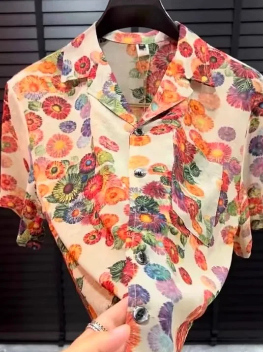 Летняя мужская рубашка с цветочным принтом, повседневная, с коротким рукавом, кубинским воротником, модная, роскошная, высокого качества, легкая, молодежная, популярная.
Летняя мужская рубашка с цветочным принтом, повседневная, с коротким рукавом, кубинским воротником, модная, роскошная, высокого качества, легкая, молодежная, популярная.