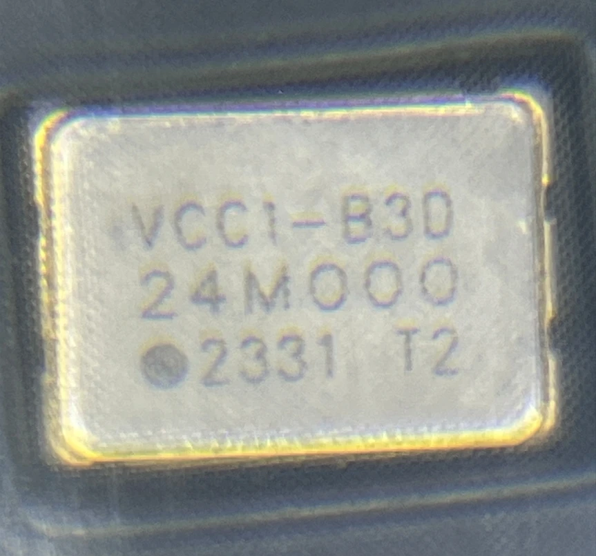 2шт/Vcc1-B3D-19.752M000 Vcc1-B3D-19.774M000 Vcc1-B3D-19.872M000 Vcc1-B3D-19.968M000 Vcc1-B3D-20.000M000 Vcc1-B3D-20.00271M000 фран франкий
2шт/Vcc1-B3D-19.752M000 Vcc1-B3D-19.774M000 Vcc1-B3D-19.872M000 Vcc1-B3D-19.968M000 Vcc1-B3D-20.000M000 Vcc1-B3D-20.00271M000 фран франкий