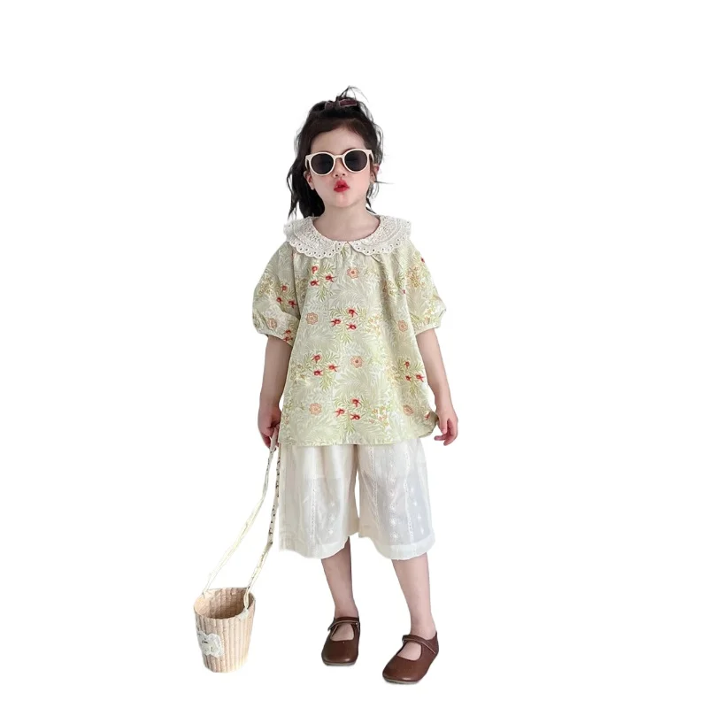 Summer Children Girls Lotus Leaf Collar Floral Print Doll Shirt Hollow Lace Mid-length Pants Kids Toddler Clothing Two-piece Set
Summer Children Girls Lotus Leaf Collar Floral Print Doll Shirt Hollow Lace Mid-length Pants Kids Toddler Clothing Two-piece Set