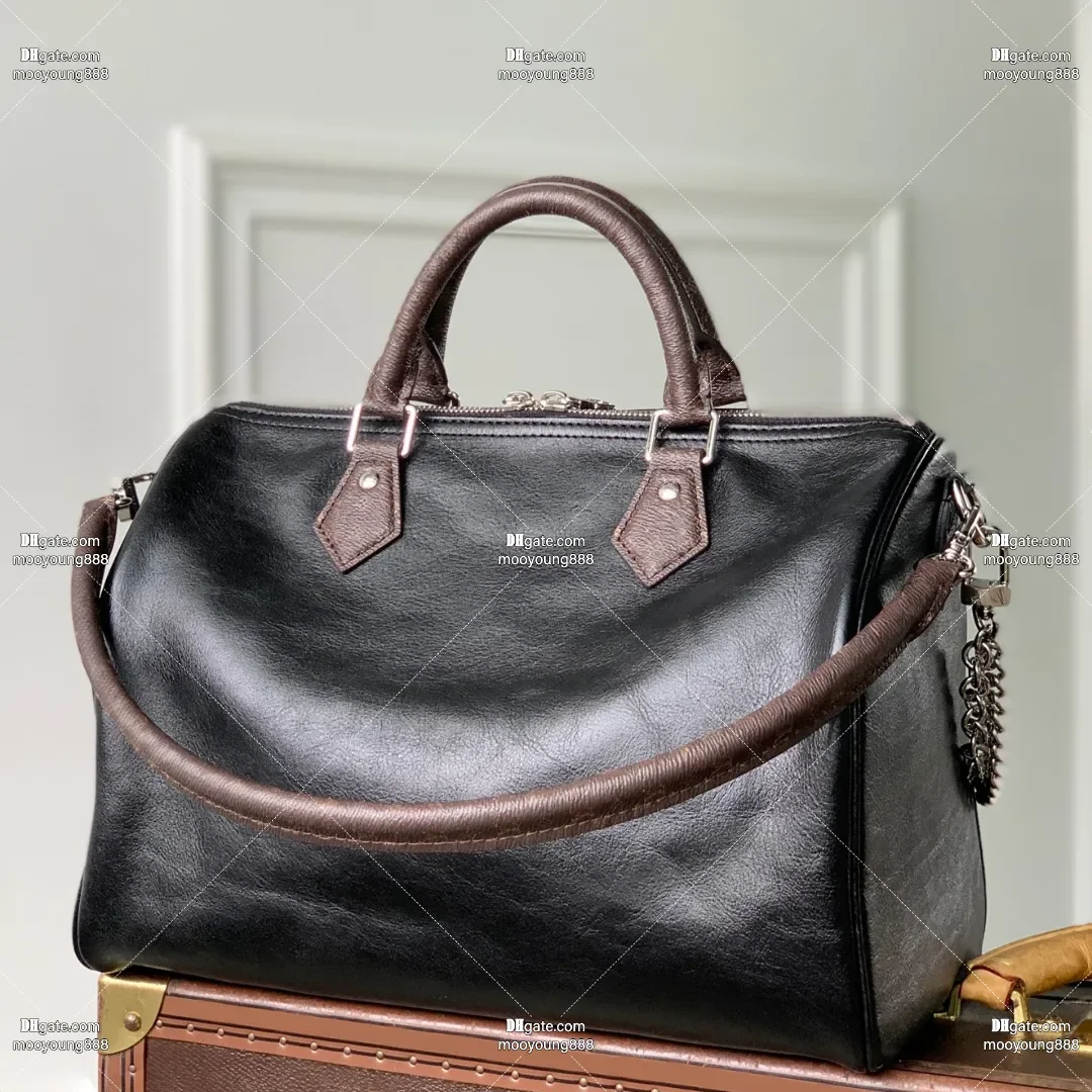 wholesale price 12A upgrade mirror quality soft calfskin leather handbags for women luxury shoulder crossbody purse
wholesale price 12A upgrade mirror quality soft calfskin leather handbags for women luxury shoulder crossbody purse