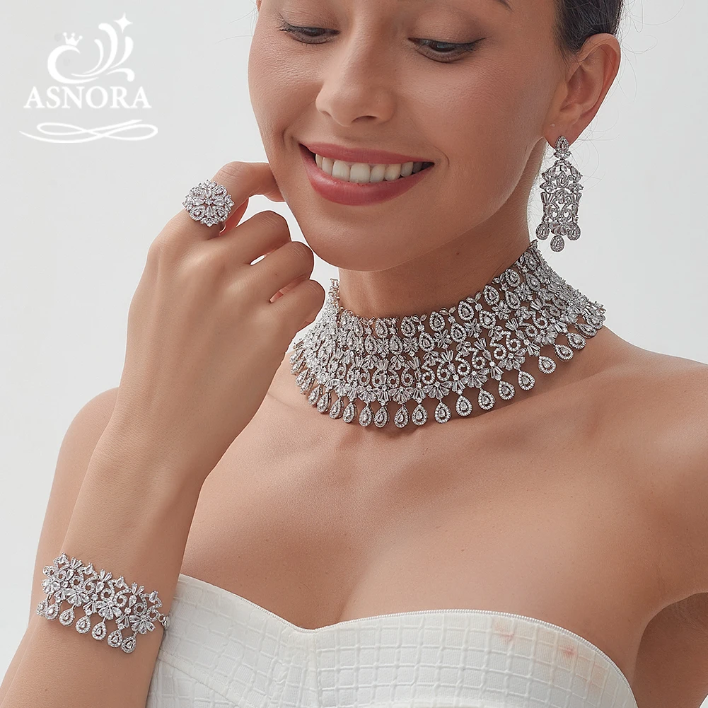 Luxury Wedding Jewelry Set For Women, Zircon Crystal Necklace Earring Bracelet Ring Party Accessories African Dubai Bridal Gift
Luxury Wedding Jewelry Set For Women, Zircon Crystal Necklace Earring Bracelet Ring Party Accessories African Dubai Bridal Gift