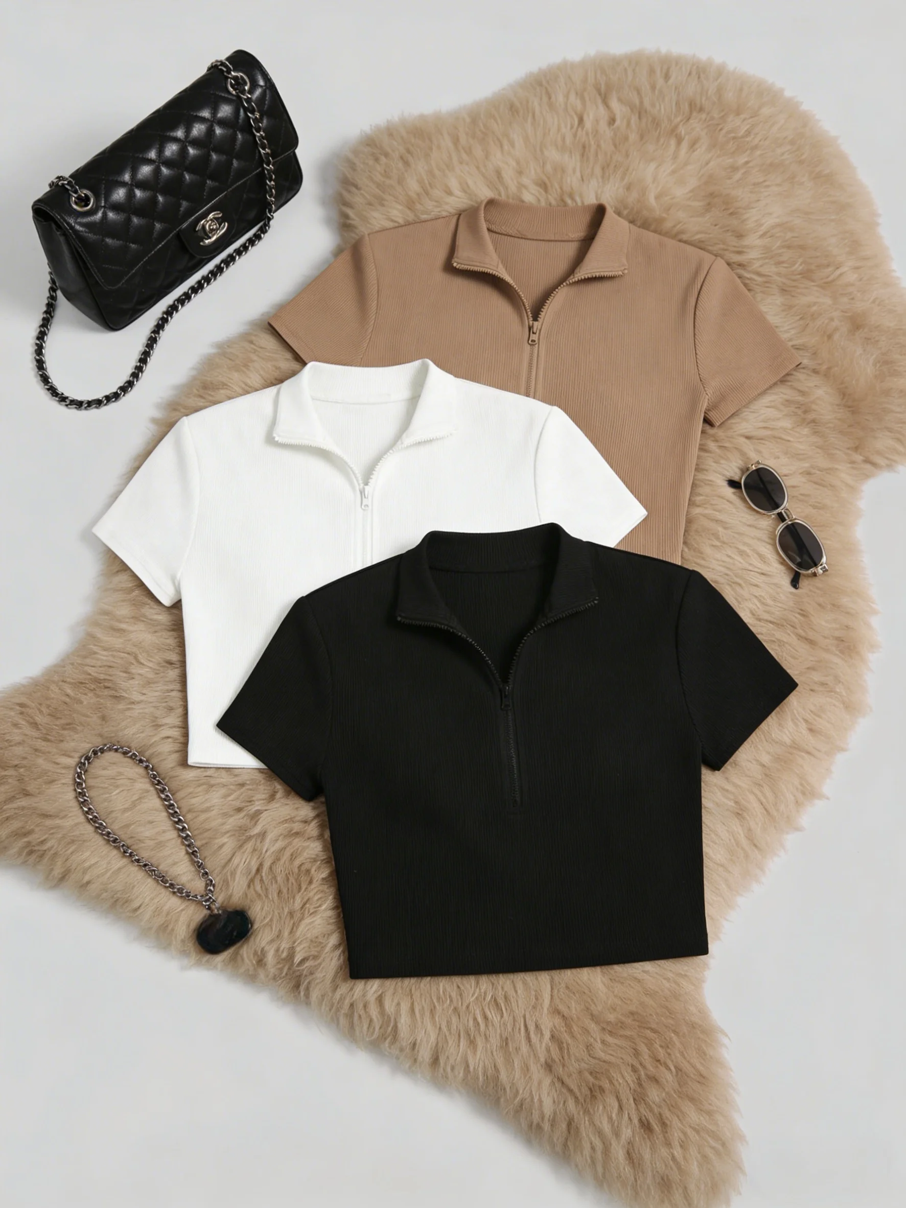 Women 3 Pack Solid Ribbed Half Zip Crop Top Casual Short Sleeve Mock Neck Form Fitting T-Shirt Set
Women 3 Pack Solid Ribbed Half Zip Crop Top Casual Short Sleeve Mock Neck Form Fitting T-Shirt Set