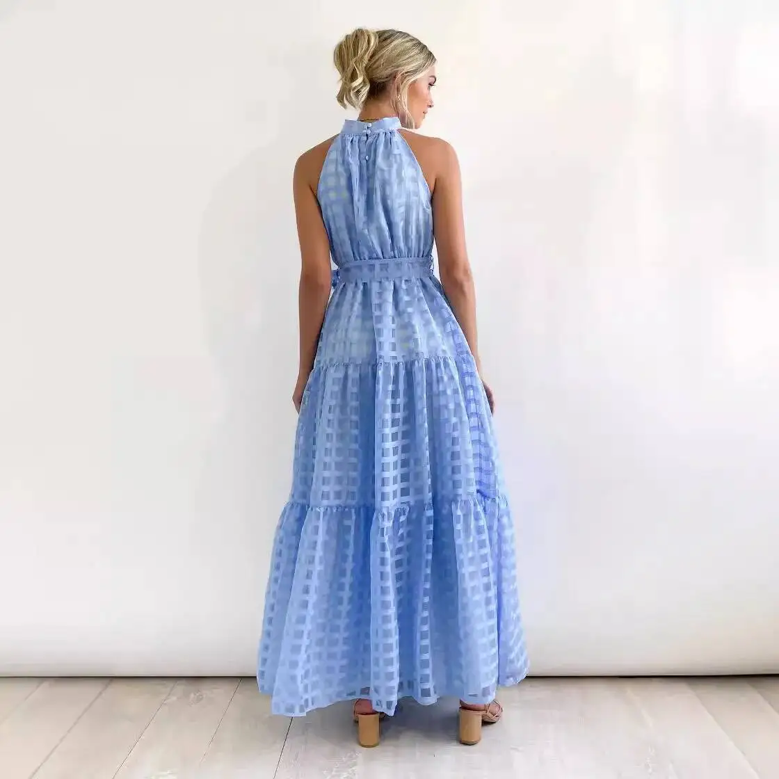 Summer New Casual 2026 Elegant Sleeveless Waist-Cinching Flared Gentle Style Women's Long Dress
Summer New Casual 2026 Elegant Sleeveless Waist-Cinching Flared Gentle Style Women's Long Dress