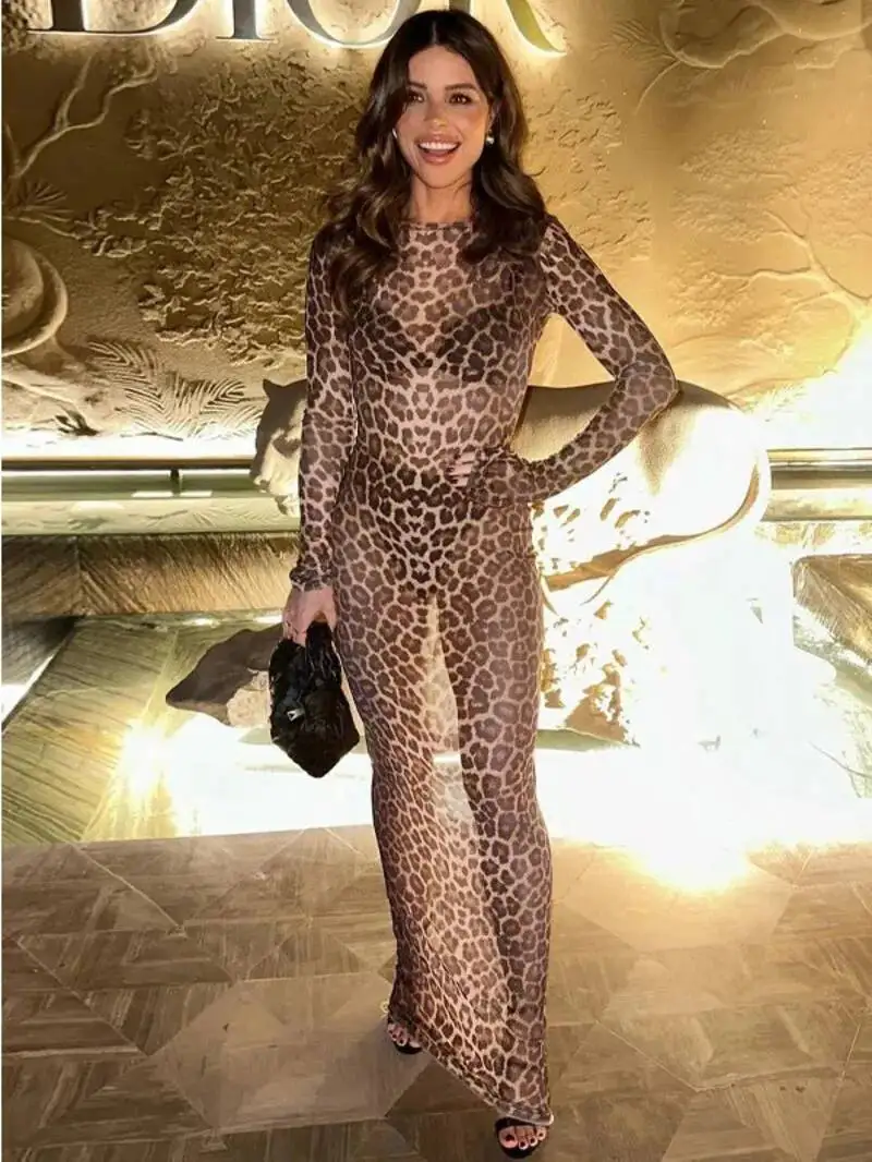 Dress Summer Women Leopard Print Mesh O Neck Long Sleeve Sexy See Through Maxi Fashion Outfits Beach Vacation Nightclub F5FH
Dress Summer Women Leopard Print Mesh O Neck Long Sleeve Sexy See Through Maxi Fashion Outfits Beach Vacation Nightclub F5FH