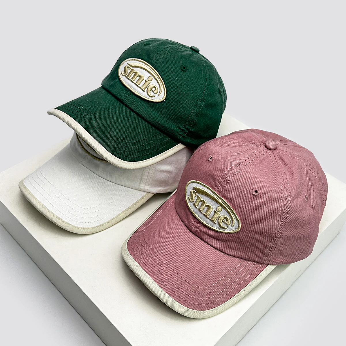 New Unisex Korean Embroidered smie Letters Baseball Hats Breathable Casual Sunshade Simple Peaked Caps Versatile Fashion Outdoor
New Unisex Korean Embroidered smie Letters Baseball Hats Breathable Casual Sunshade Simple Peaked Caps Versatile Fashion Outdoor