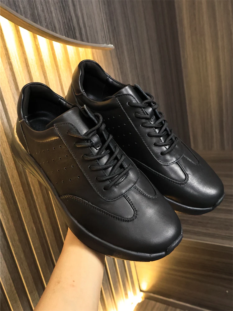 Men's Casual Shoes Anti-slip Top Layer Cowhide Breathable Spring Season round Toe Flat Heel Fashionable Outdoor Off-Road
Men's Casual Shoes Anti-slip Top Layer Cowhide Breathable Spring Season round Toe Flat Heel Fashionable Outdoor Off-Road