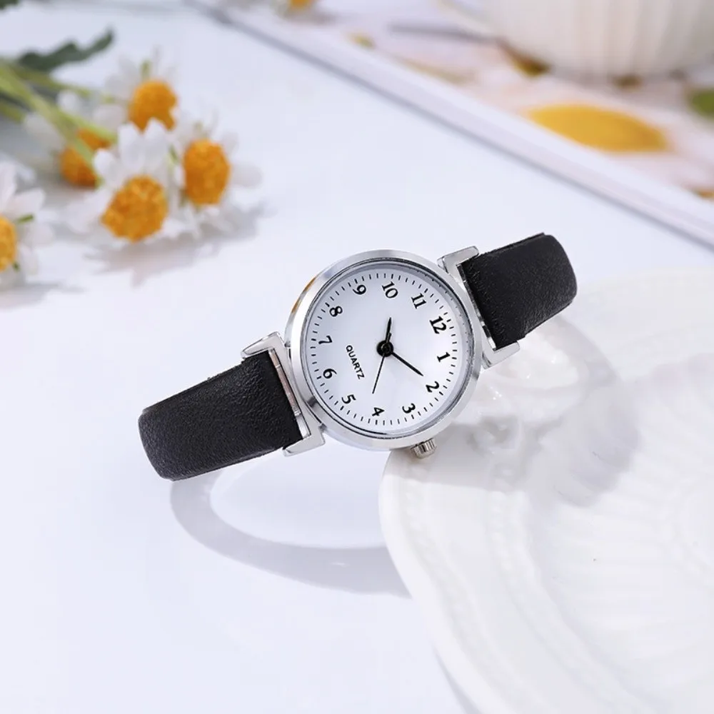 New Round Dial Quartz Watch Stainless Steel Candy Color Women Watch Simple PU Leather Strap Ladies Wristwatches Gifts
New Round Dial Quartz Watch Stainless Steel Candy Color Women Watch Simple PU Leather Strap Ladies Wristwatches Gifts