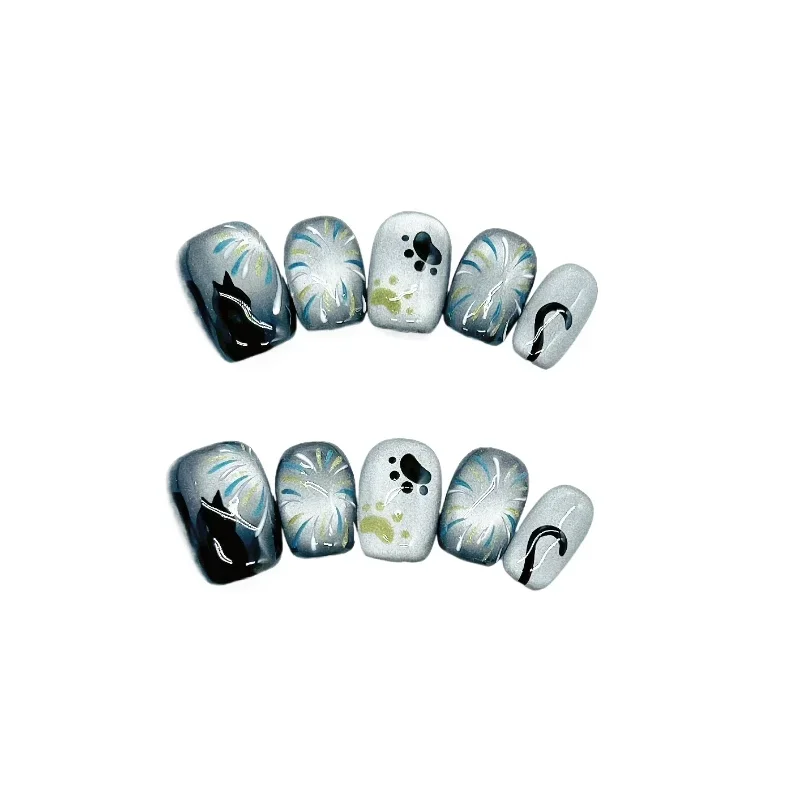 *Autumn and winter New Year's hand-painted fireworks cat's eye pure handmade wearing nail temperament white short nail art
*Autumn and winter New Year's hand-painted fireworks cat's eye pure handmade wearing nail temperament white short nail art