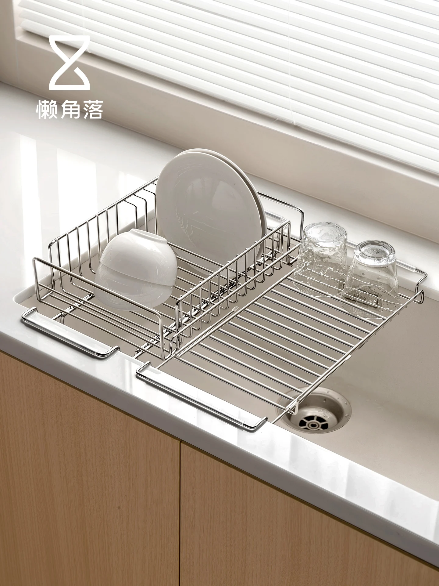 Stainless Steel Kitchen Sink Drainer Rack Adjustable Dish Drain Basket Corner Countertop Storage Shelf Easy to Clean
Stainless Steel Kitchen Sink Drainer Rack Adjustable Dish Drain Basket Corner Countertop Storage Shelf Easy to Clean
