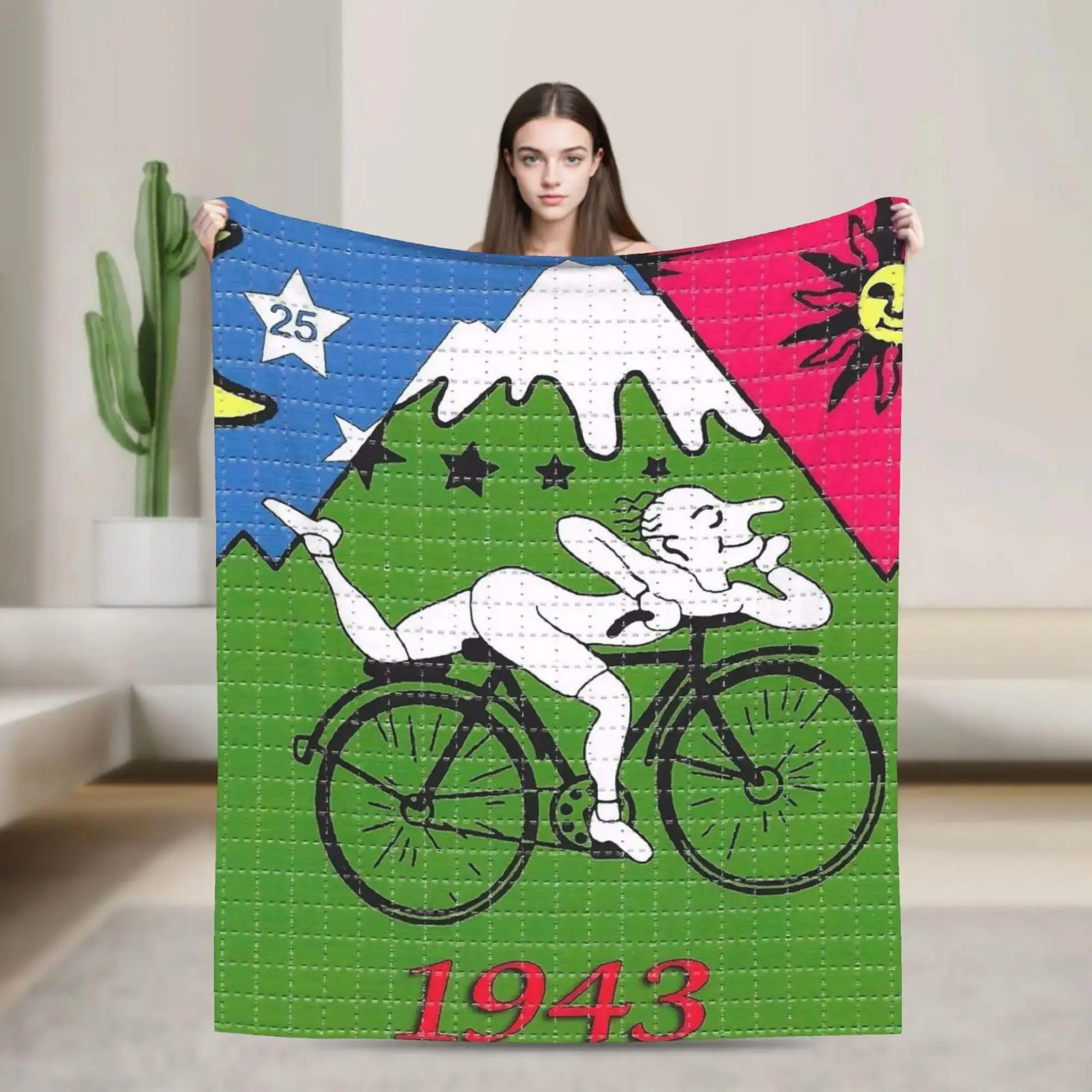 Плюшевый плед LSD Albert Hofmann Bicycle Day для кровати, дивана, улицы, теплый, уютный, из фланели
Плюшевый плед LSD Albert Hofmann Bicycle Day для кровати, дивана, улицы, теплый, уютный, из фланели