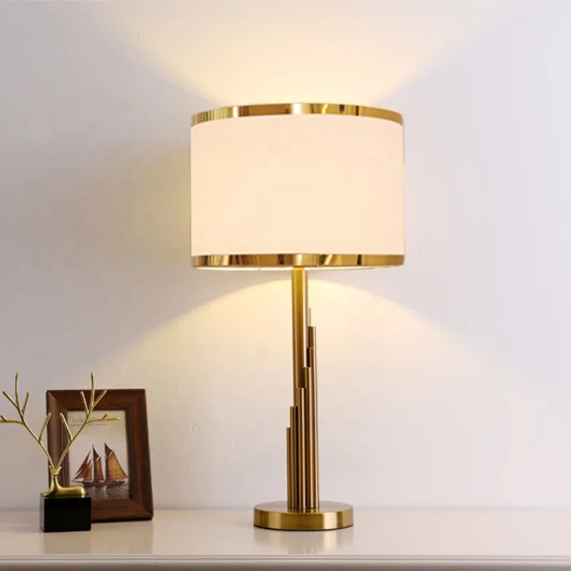 &c Modern Gold Metal Base Bedside Lamp with White Fabric Shade Minimalist Table Lamp for Bedroom Living Room Home Decor
&c Modern Gold Metal Base Bedside Lamp with White Fabric Shade Minimalist Table Lamp for Bedroom Living Room Home Decor
