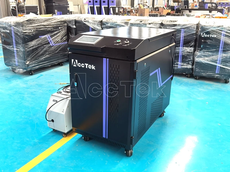 Hot Sale 1000w 1500w 2000w Raycus Fiber Laser Cleaner Machine 3 in 1 Laser Cleaning Welding Cutting Machine Price
Hot Sale 1000w 1500w 2000w Raycus Fiber Laser Cleaner Machine 3 in 1 Laser Cleaning Welding Cutting Machine Price