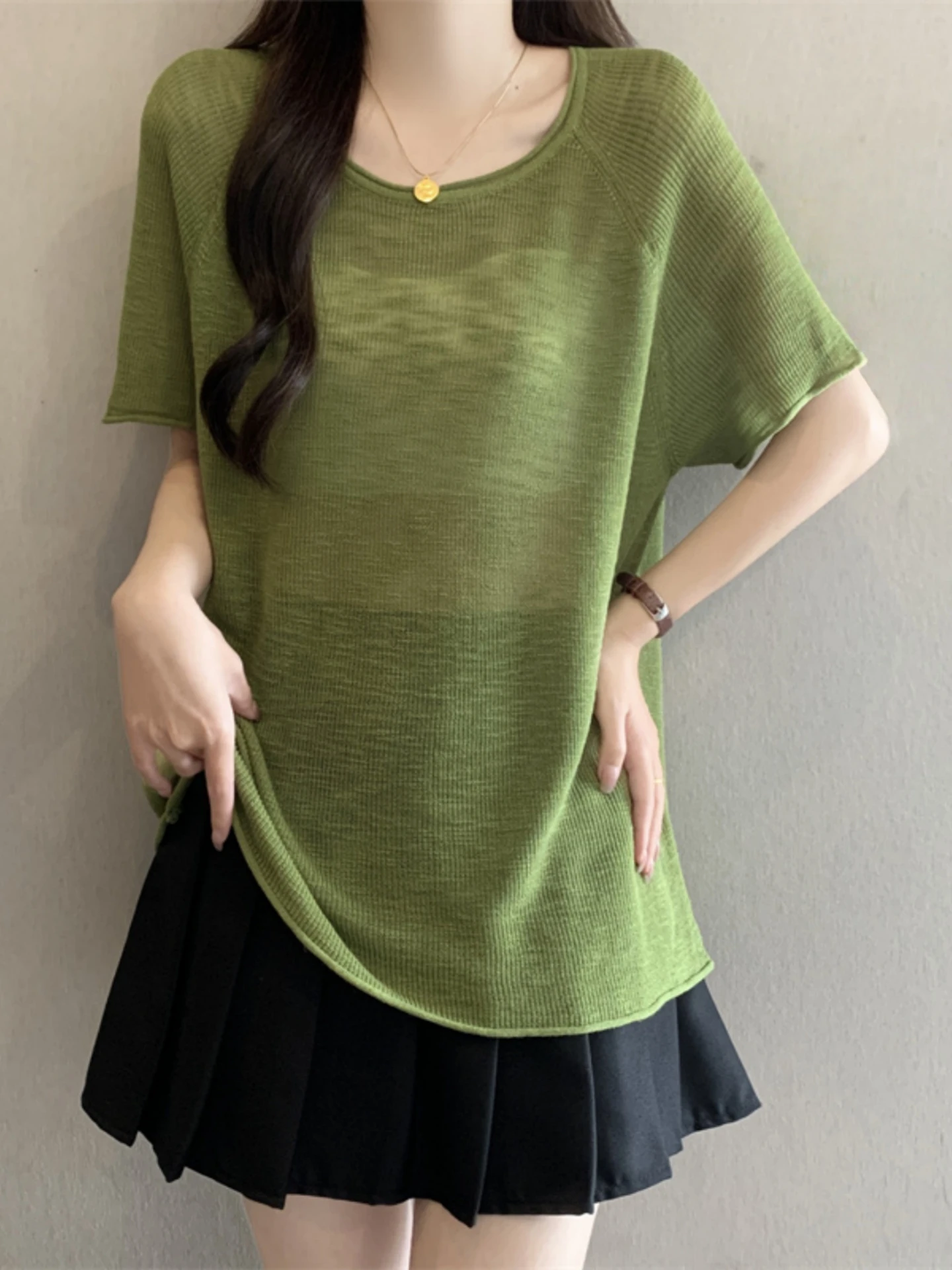 Slim Fit Short Sleeve Ice Silk Knitted T-Shirt Cover up Women's Outerwear Summer plus Size Flattering Design Semi-Transparent...
Slim Fit Short Sleeve Ice Silk Knitted T-Shirt Cover up Women's Outerwear Summer plus Size Flattering Design Semi-Transparent...