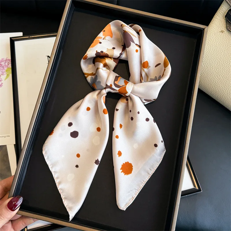Silk Headscarf Scarf Hijab Woman Shawl and Wraps Bandana Headband Neckerchief Foulards Femme Luxury Brands Hair Bands
Silk Headscarf Scarf Hijab Woman Shawl and Wraps Bandana Headband Neckerchief Foulards Femme Luxury Brands Hair Bands