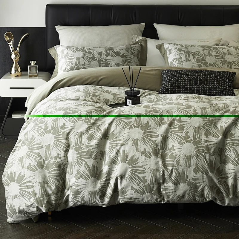 Light luxury high-end cotton satin-dyed jacquard four-piece set
Light luxury high-end cotton satin-dyed jacquard four-piece set
