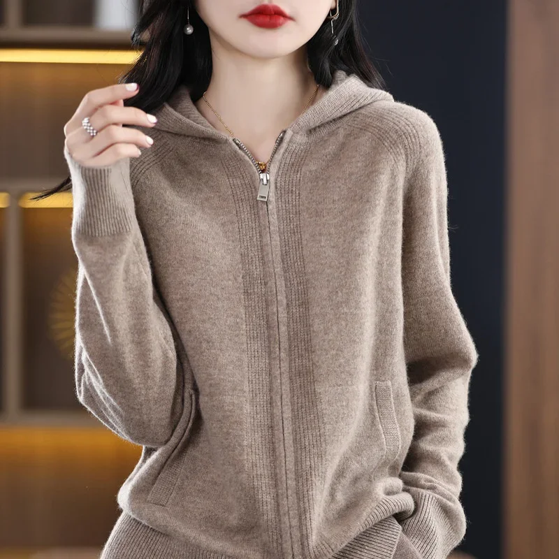 2024 Autumn Women Cardigan Sweater Jacket Korean Loose Zipper Hooded Casual Cashmere Knitted Cardigans Ladies Sweater Coat L192
2024 Autumn Women Cardigan Sweater Jacket Korean Loose Zipper Hooded Casual Cashmere Knitted Cardigans Ladies Sweater Coat L192