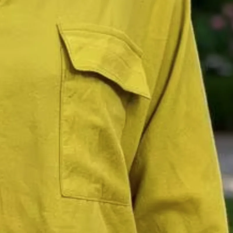 Lightweight Women Shirt V-neck Half Sleeve Casual Blouse with Flap Pocket Loose Fit Skin-friendly Breathable Summer Shirt
Lightweight Women Shirt V-neck Half Sleeve Casual Blouse with Flap Pocket Loose Fit Skin-friendly Breathable Summer Shirt
