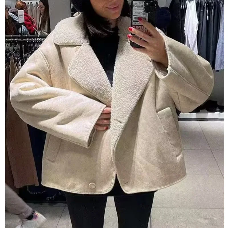 2024 Autumn Winter New Fashion Women Woolen Coat Solid Color Big Turn Down Collar Loose Coat Jacket Warmer Outfits
2024 Autumn Winter New Fashion Women Woolen Coat Solid Color Big Turn Down Collar Loose Coat Jacket Warmer Outfits
