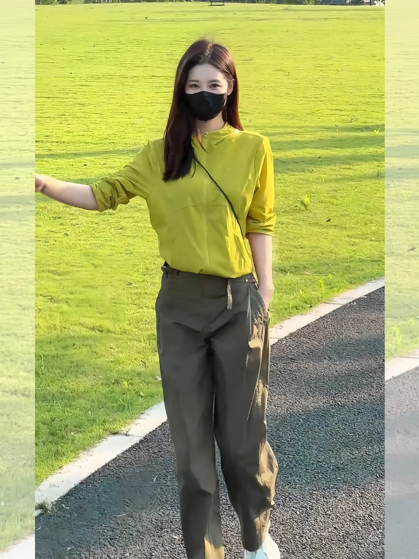 Quick Dry Outdoor Casual Sportswear Set Women Summer 2026 Zipper Long Sleeve Hooded Long Pants Two Piece Set Fashionable Work...
Quick Dry Outdoor Casual Sportswear Set Women Summer 2026 Zipper Long Sleeve Hooded Long Pants Two Piece Set Fashionable Work...