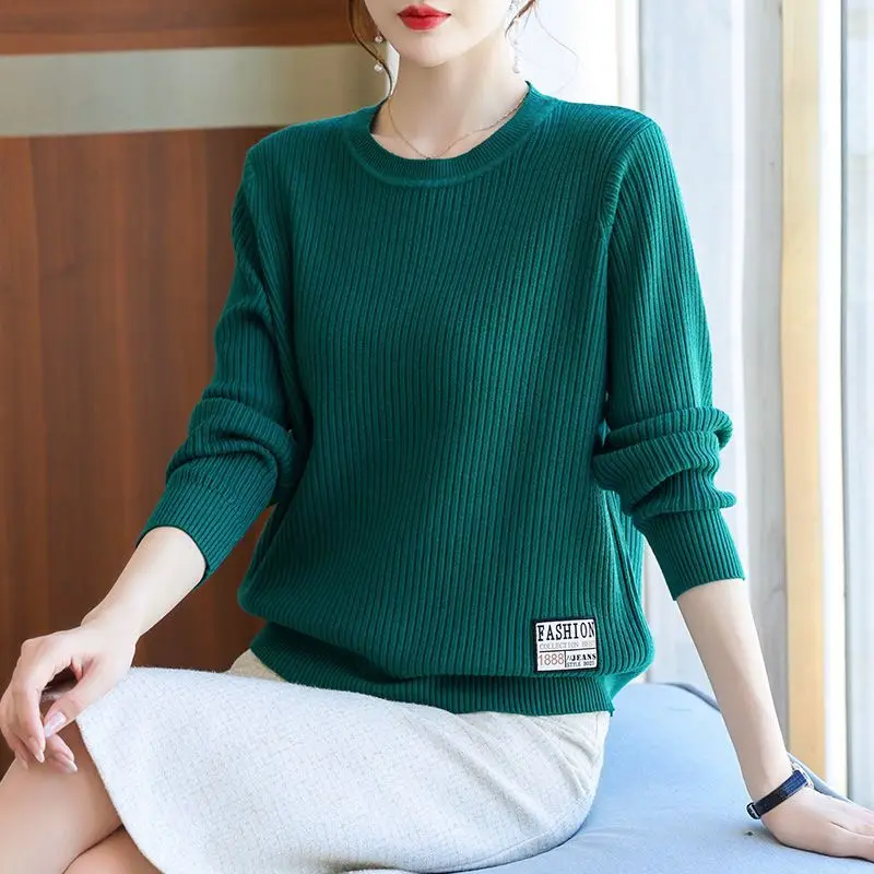 Женский вязаный свитер-топ 2026 года, осенне-зимняя новинка, свободный корейский пуловер с круглым вырезом для женщин
Женский вязаный свитер-топ 2026 года, осенне-зимняя новинка, свободный корейский пуловер с круглым вырезом для женщин
