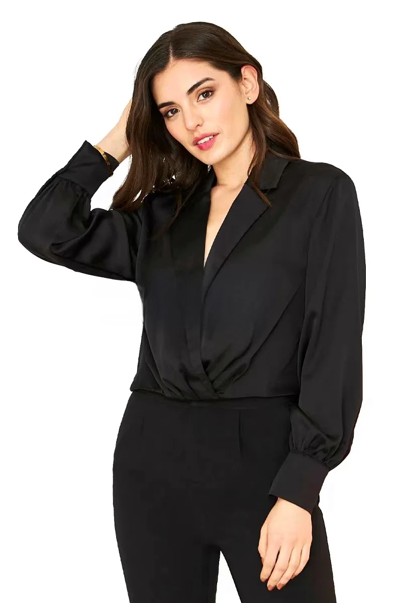 Шелковистая ткань Long Sve Свободная женская одежда irt V-ne Commute Sle Pure Color Autumn Faion Повседневная одежда
Шелковистая ткань Long Sve Свободная женская одежда irt V-ne Commute Sle Pure Color Autumn Faion Повседневная одежда