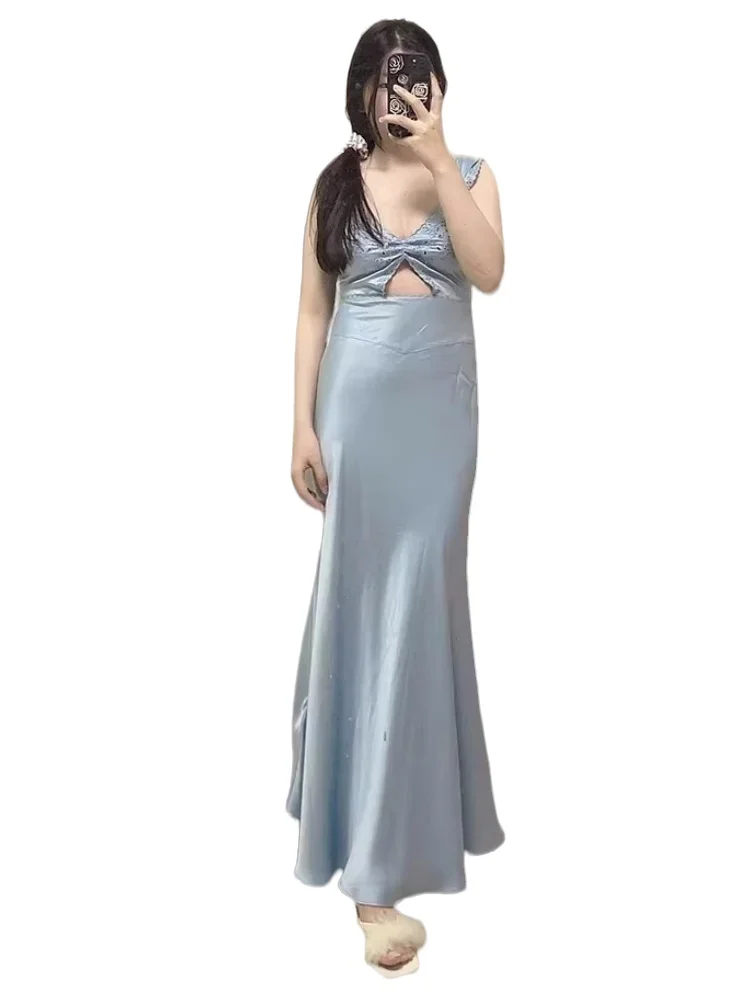 Vintage Women Sand Washed 100% Silk Dress Sexy Blue Heavy Embroidery Suspender Midi Dress Tie Waist V-Neck Sleeveless Long Dress
Vintage Women Sand Washed 100% Silk Dress Sexy Blue Heavy Embroidery Suspender Midi Dress Tie Waist V-Neck Sleeveless Long Dress