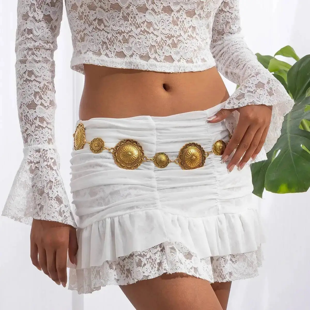 KunJoe Retro Carving Pattern Round Belly Waist Chain for Women Classic Adjustable Skirt Metal Belt Body Jewelry Y2K Accessories
KunJoe Retro Carving Pattern Round Belly Waist Chain for Women Classic Adjustable Skirt Metal Belt Body Jewelry Y2K Accessories