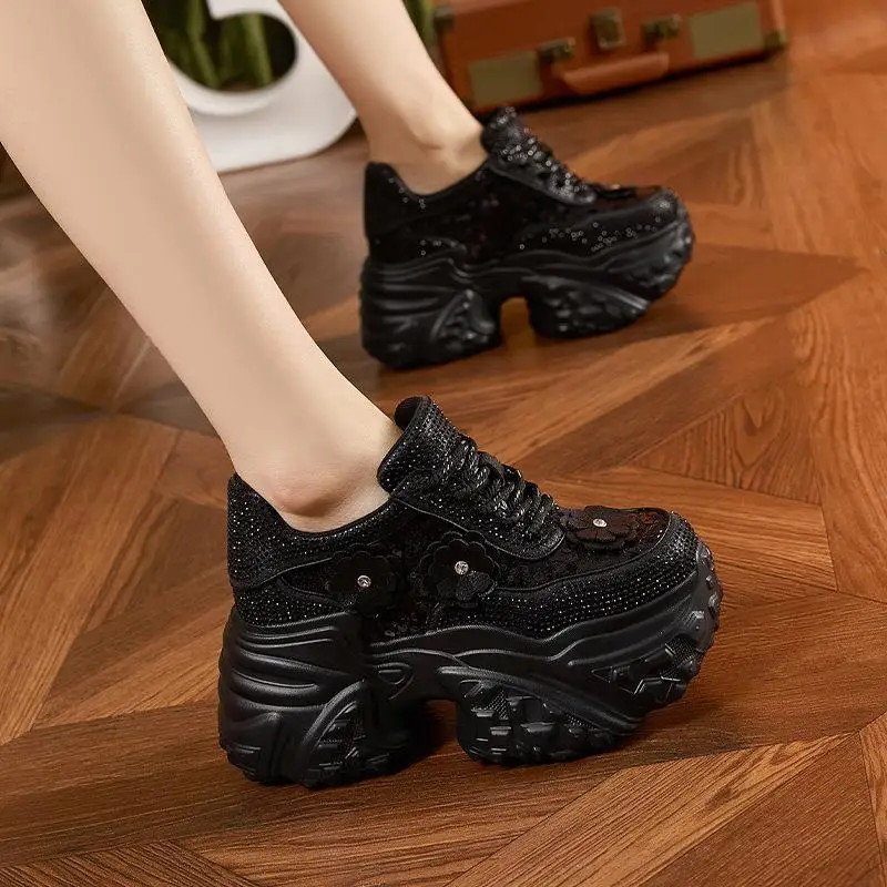 Women's Casual Fashion Sandals Breathable Mesh Hollow out Design Thick Heel Diamond Embellished Leather Slip-On Shoes
Women's Casual Fashion Sandals Breathable Mesh Hollow out Design Thick Heel Diamond Embellished Leather Slip-On Shoes